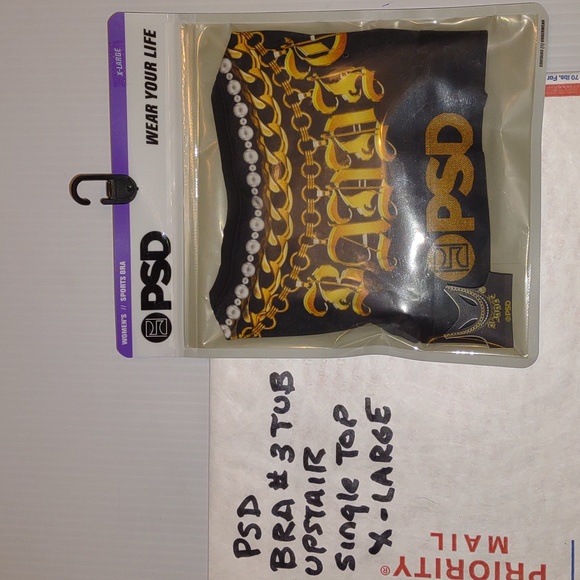โจPSD Baddie Sports Bra - Picture 8 of 15